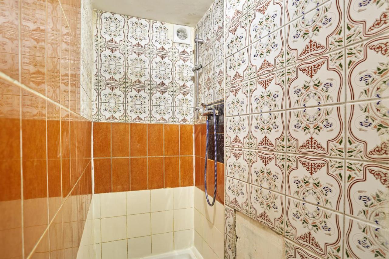 Le Petit Borda Hotel Париж Екстериор снимка